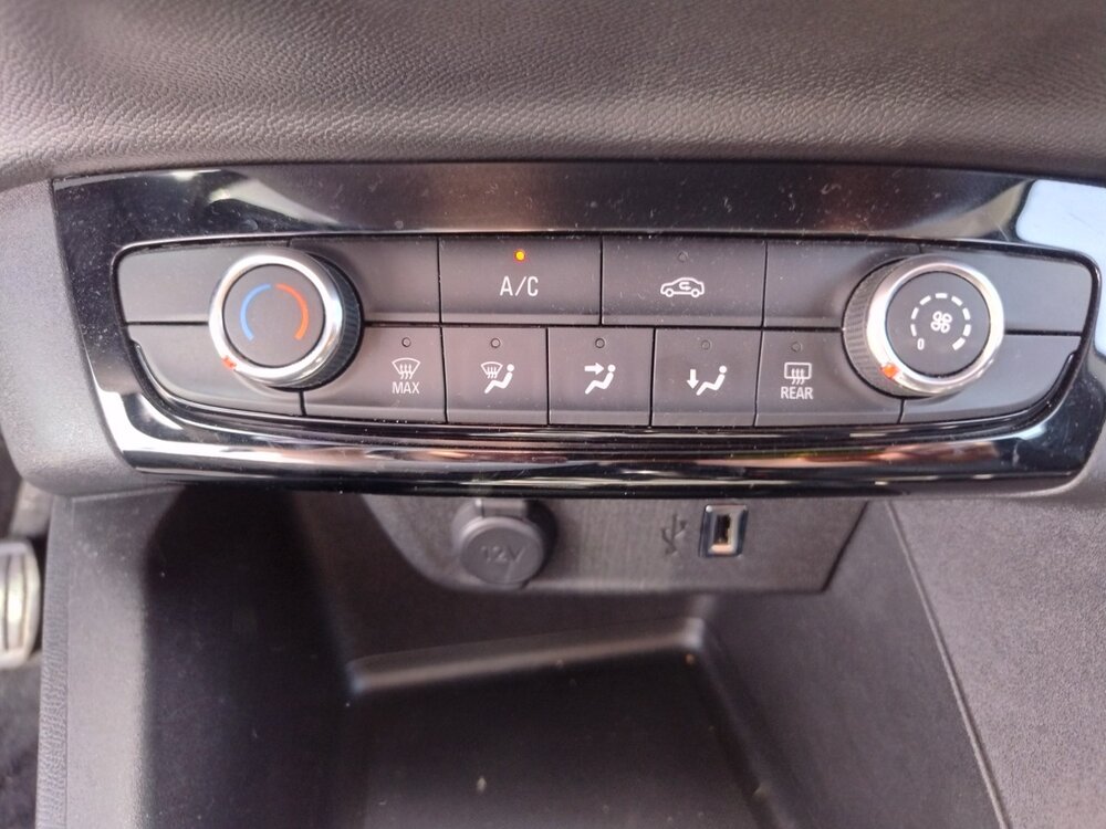 Occasion OPEL Corsa Corsa 1.2 75 ch BVM5 - Elegance Business