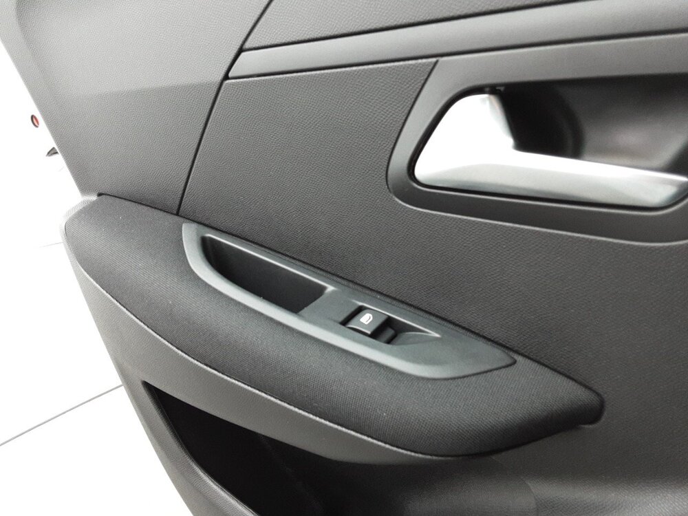 Occasion PEUGEOT 208 208 PureTech 75 S&S BVM5