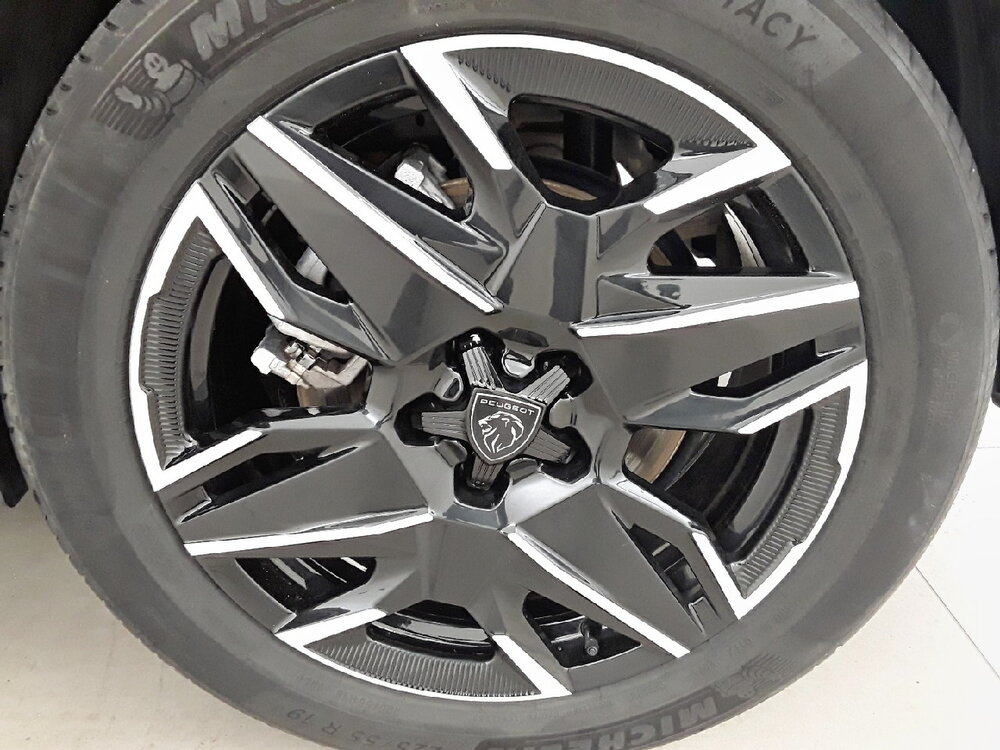 Occasion PEUGEOT 5008 5008 Hybrid 136 e-DCS6 - Allure