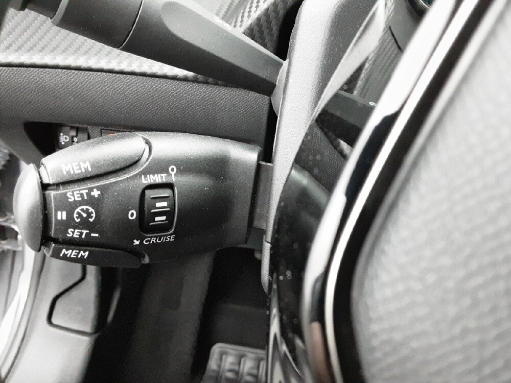 Occasion PEUGEOT 208 208 Electrique 50 kWh 136ch - Style