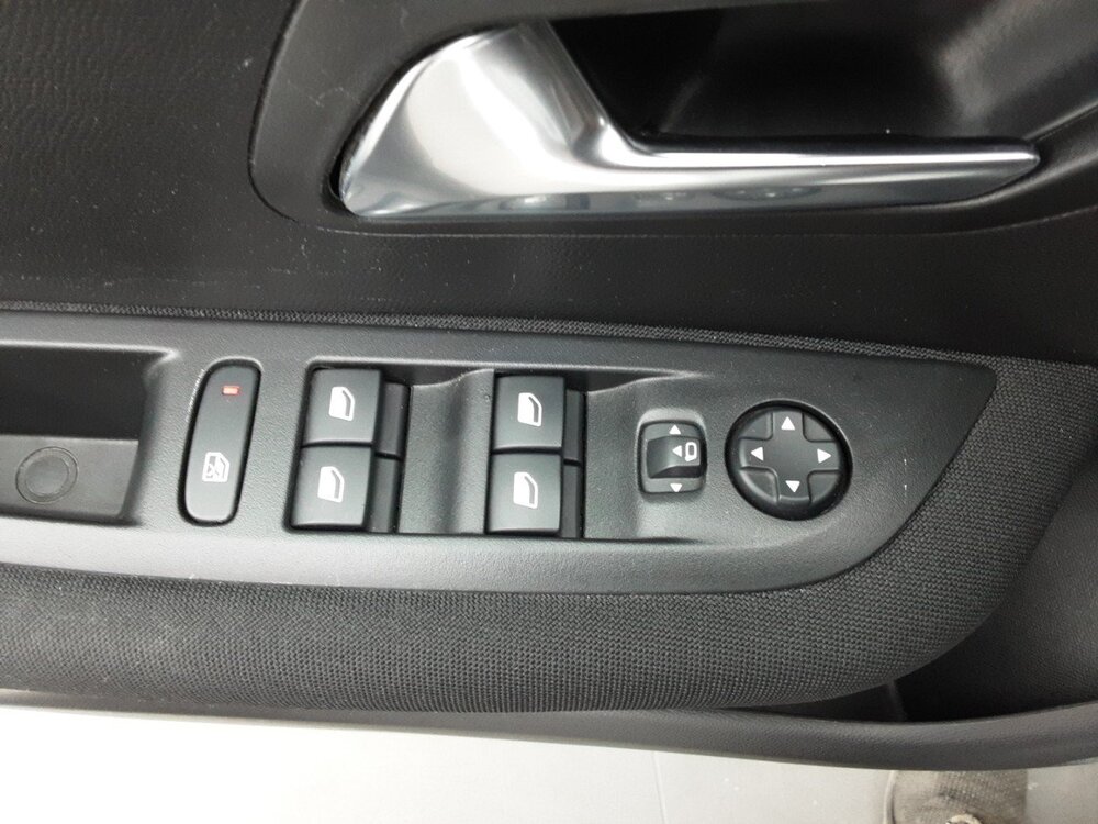 Occasion PEUGEOT 208 208 PureTech 75 S&S BVM5