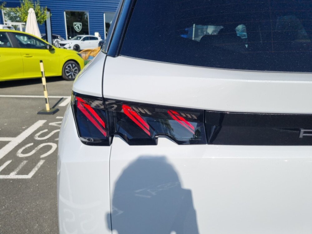 Occasion PEUGEOT 5008 5008 Hybrid 145 ch e-DCS6 - GT