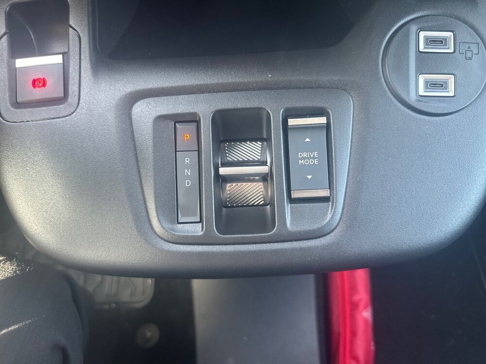 Occasion OPEL Combo COMBO-E CARGO M 800 KG ELECTRIQUE 100 KW BATTERIE 54 KWH