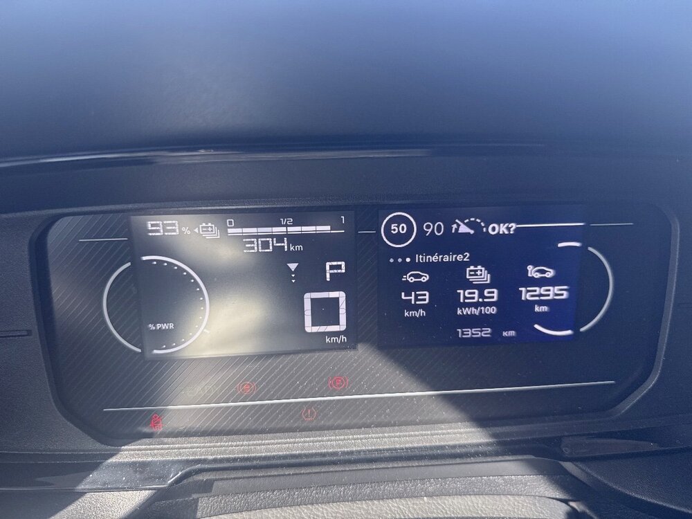 Occasion OPEL Combo COMBO-E CARGO M 800 KG ELECTRIQUE 100 KW BATTERIE 54 KWH