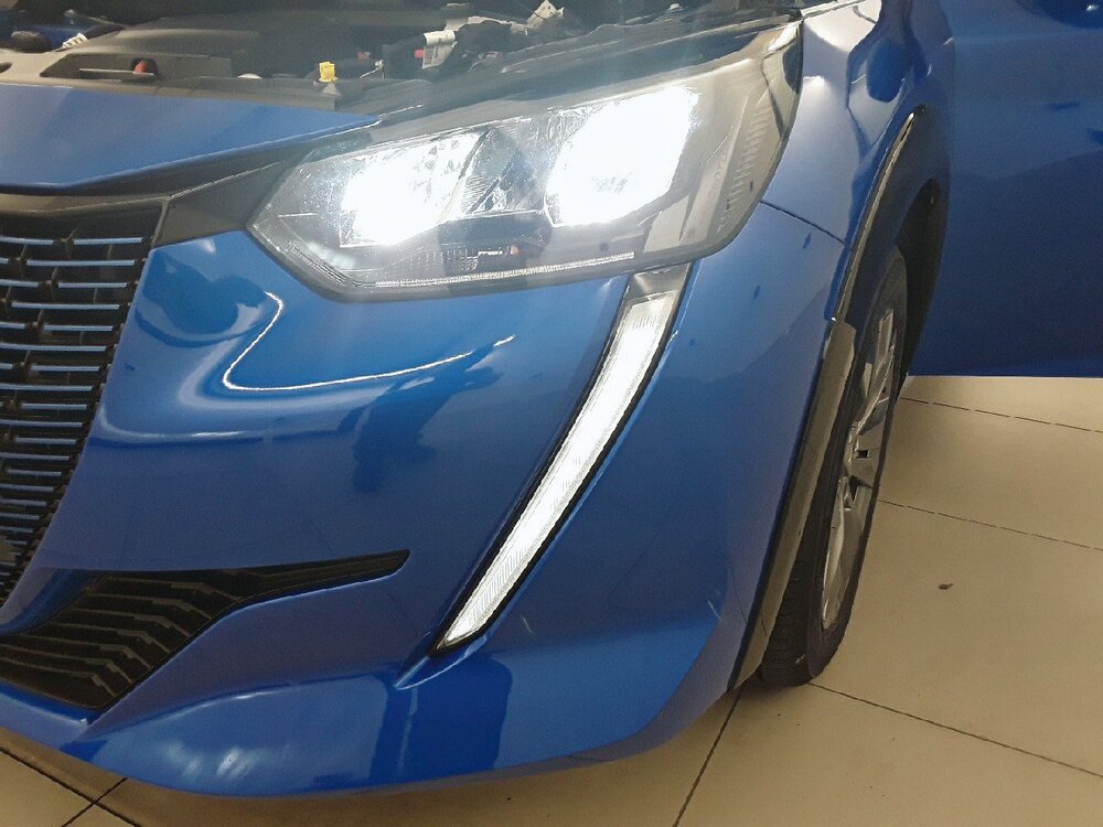 Occasion PEUGEOT 208 208 Electrique 50 kWh 136ch - Allure Business