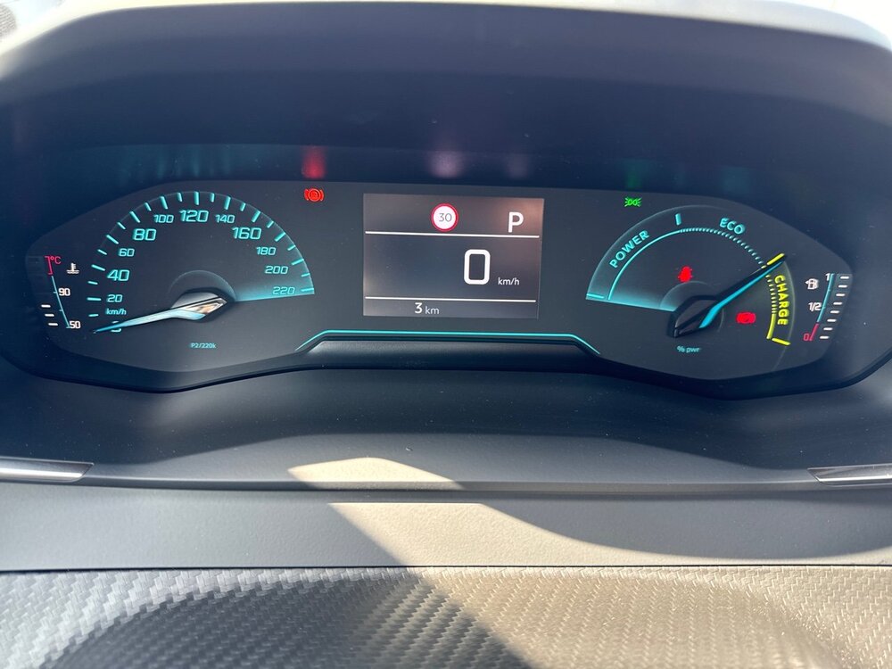 Occasion PEUGEOT 2008 2008 Hybrid 145 e-DCS6 - Style