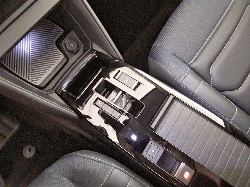 Occasion CITROEN C4 e-C4 136 ch Automatique - Shine