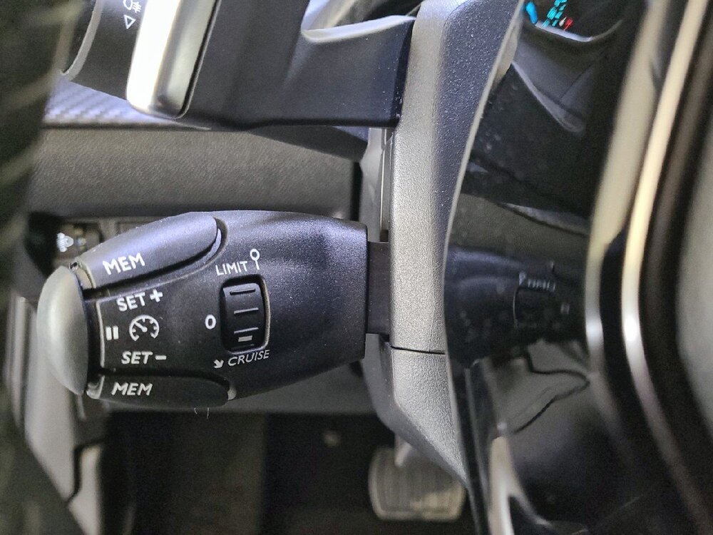 Occasion PEUGEOT 208 208 Hybrid 100 e-DCS6