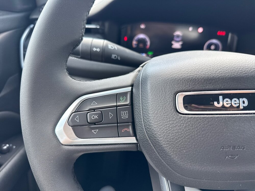 Occasion JEEP Compass Compass 1.5 Turbo T4 130 ch BVR7 e-Hybrid - Altitude