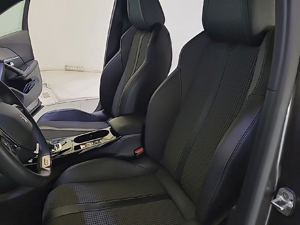 Occasion PEUGEOT 2008 2008 PureTech 130 S&S EAT8 - GT