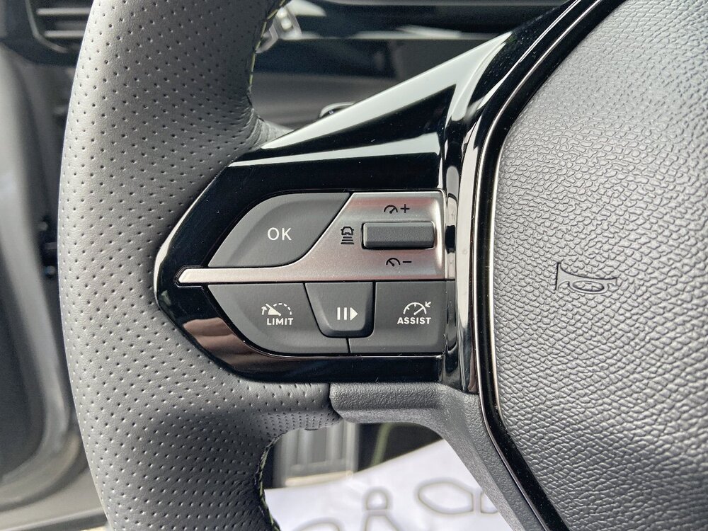 Occasion PEUGEOT 408 408 Hybrid 136 e-DCS6 - GT