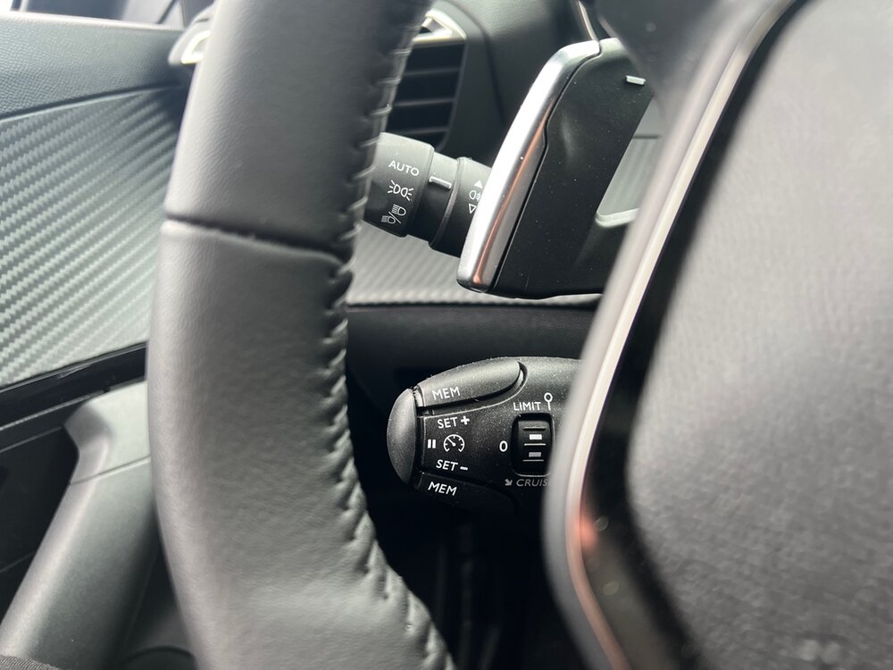 Occasion PEUGEOT 2008 2008 Hybrid 136 e-DCS6 - Allure