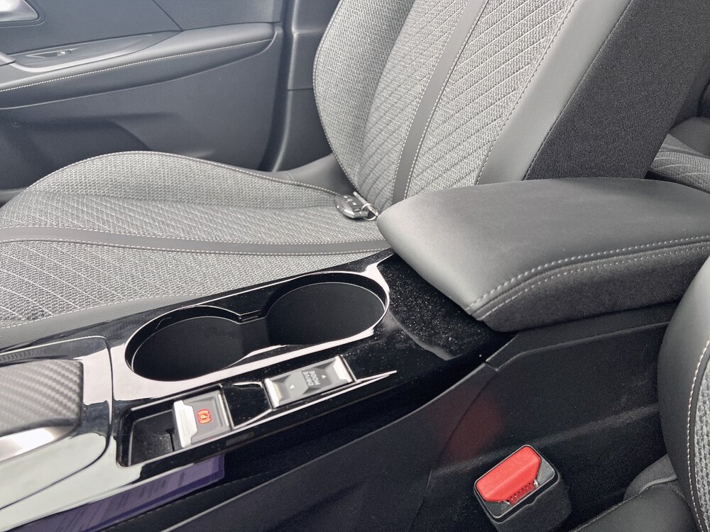 Occasion PEUGEOT 2008 2008 Hybrid 136 e-DCS6 - Allure