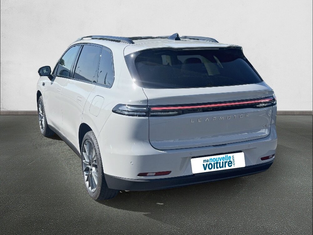 Occasion LEAPMOTOR C10 C10 REEV 28.4 kWh - 158 kW - Design
