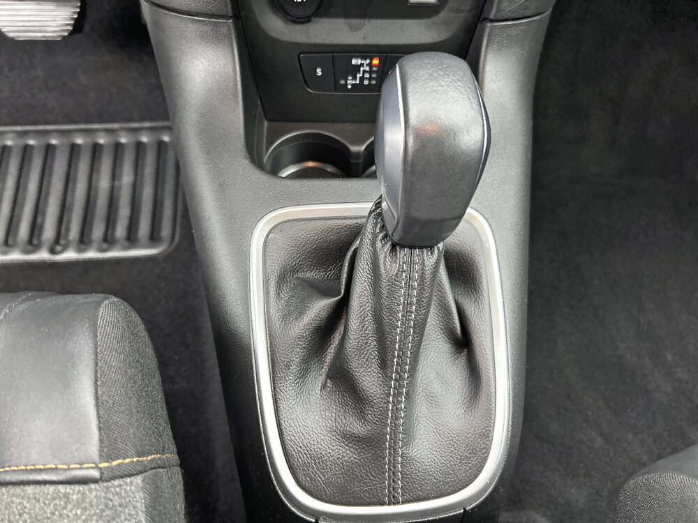 Occasion CITROEN C3 C3 PureTech 110 S&S EAT6 - Shine Pack