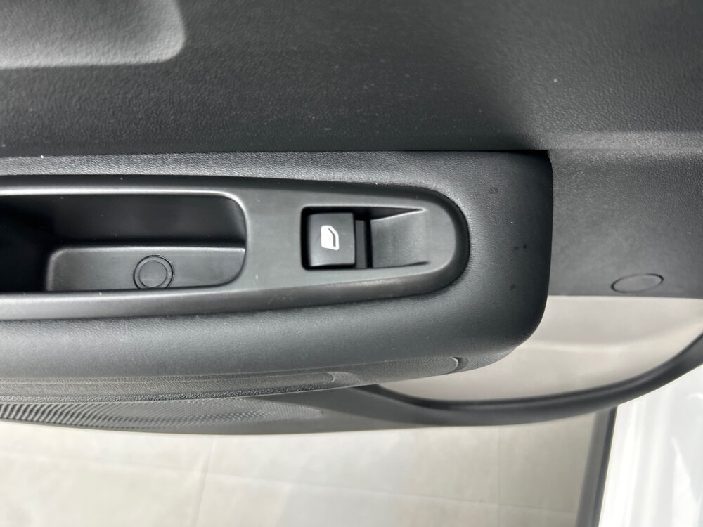 Occasion CITROEN C3 C3 PureTech 110 S&S EAT6 - Shine Pack