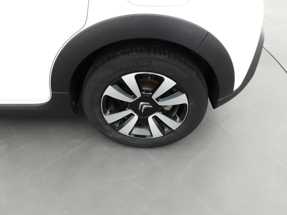 Occasion CITROEN C3 C3 PureTech 110 S&S EAT6 - Shine Pack