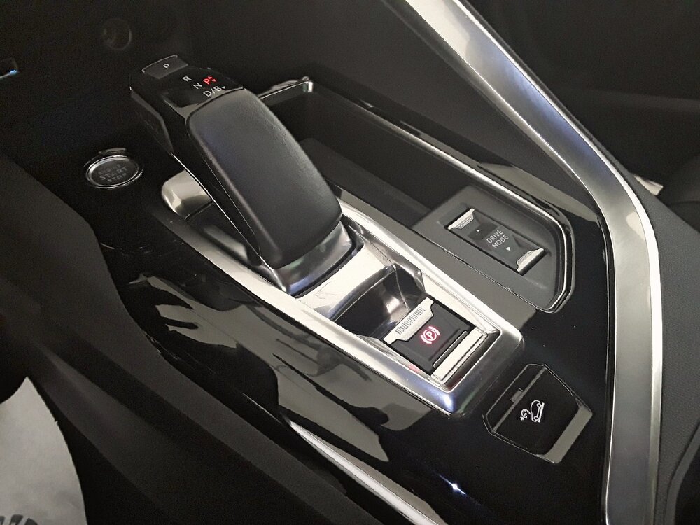 Occasion PEUGEOT 3008 3008 Hybrid4 300 e-EAT8 - GT Line