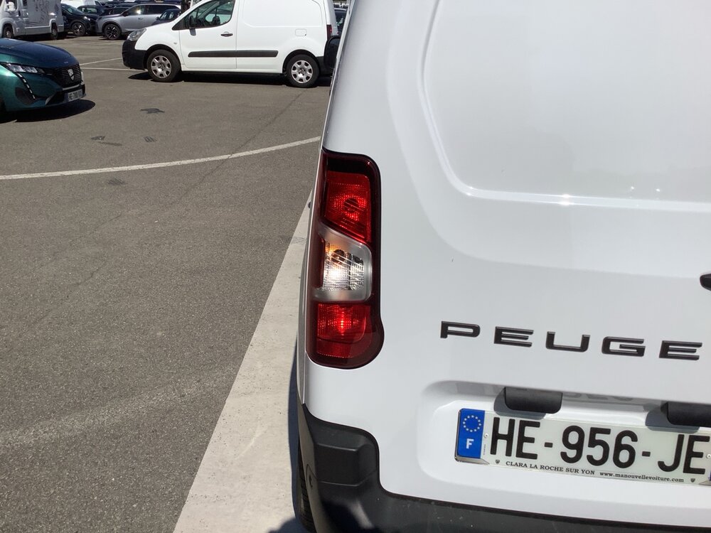 Occasion PEUGEOT Partner E-PARTNER FOURGON M 800 KG 136 CH BATTERIE 54 KWH