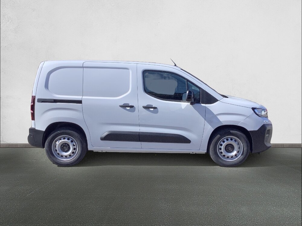 Occasion PEUGEOT Partner E-PARTNER FOURGON M 800 KG 136 CH BATTERIE 54 KWH
