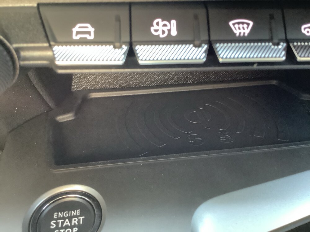 Occasion PEUGEOT 408 408 Electrique 58 kWh 210ch - GT