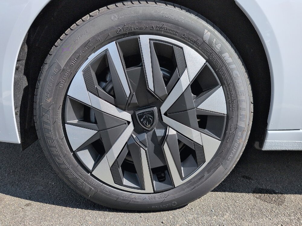 Occasion PEUGEOT 208 208 Hybrid 110 e-DCS6 - Style