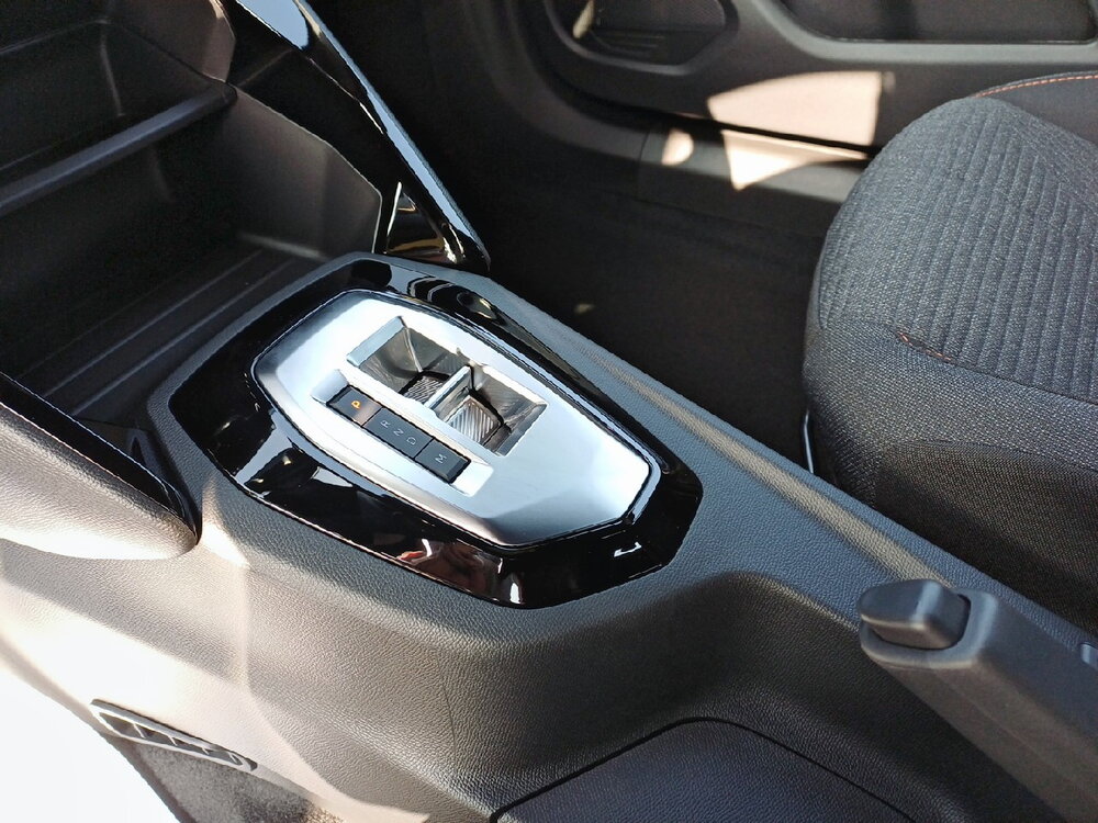 Occasion PEUGEOT 2008 2008 Hybrid 145 e-DCS6 - Style