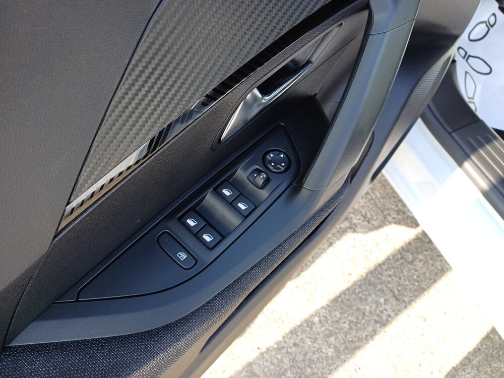 Occasion PEUGEOT 2008 2008 Hybrid 145 e-DCS6 - Style