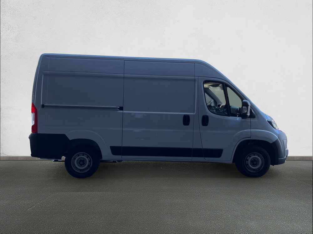 Occasion PEUGEOT Boxer BOXER FOURGON TOLE 3.5 T L2H2 140 S&S BVM6