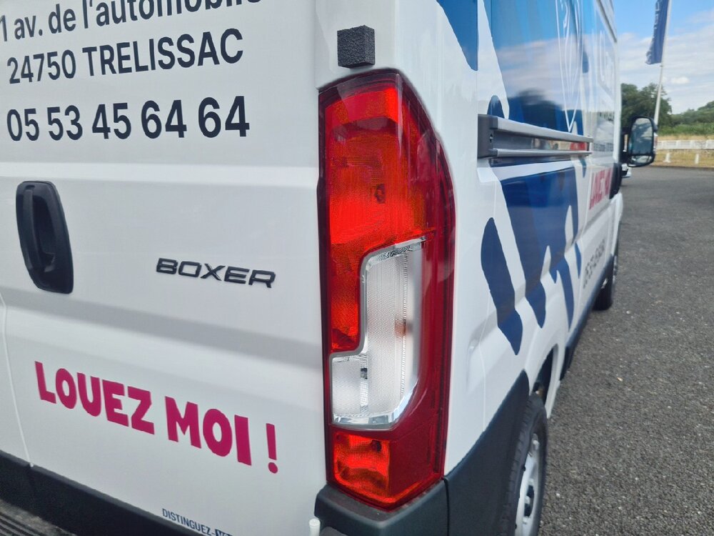 Occasion PEUGEOT Boxer BOXER FOURGON TOLE 3.5 T L2H2 140 S&S BVM6