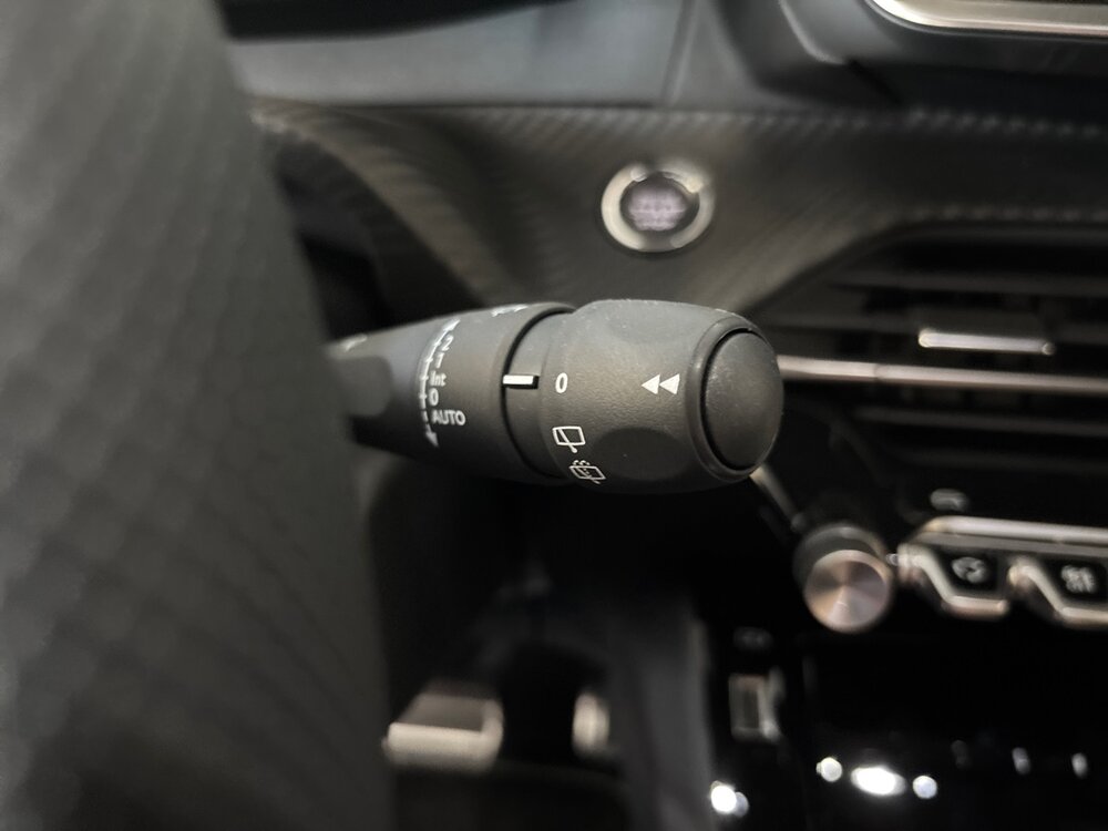 Occasion PEUGEOT 208 208 Electrique 51 kWh 156ch - GT