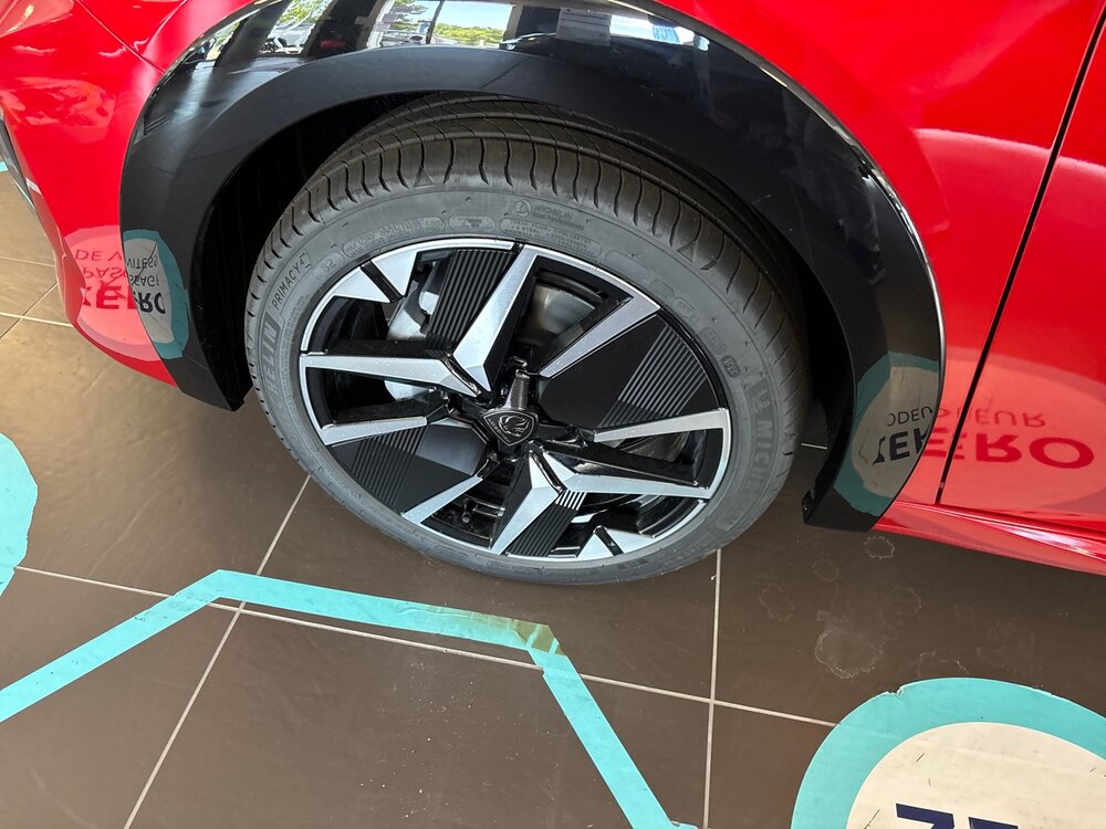 Occasion PEUGEOT 208 208 Electrique 51 kWh 156ch - GT