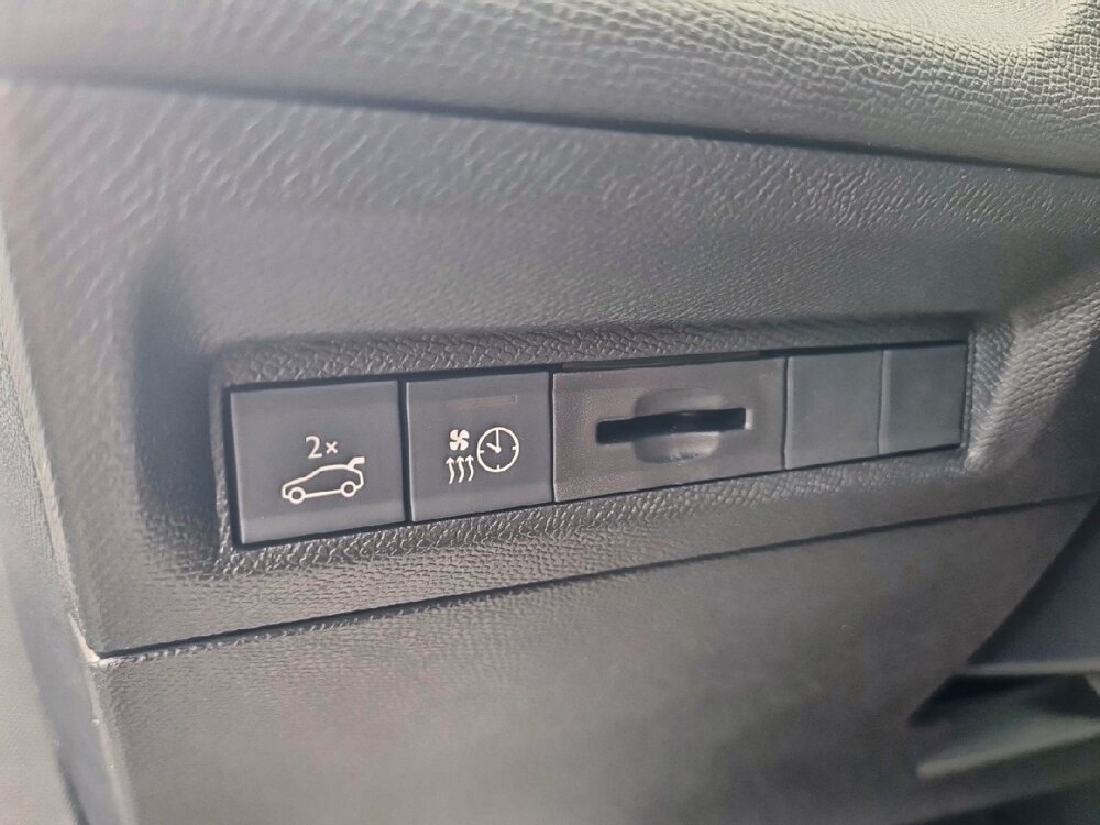 Occasion PEUGEOT 408 408 Electrique 58 kWh 210ch - GT