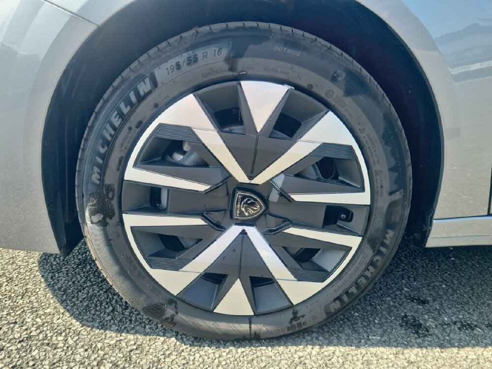 Occasion PEUGEOT 208 208 Hybrid 100 e-DCS6 - Style
