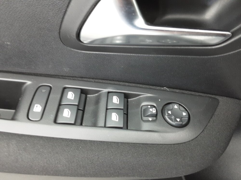 Occasion PEUGEOT 208 208 PureTech 75 S&S BVM5 - Active Pack