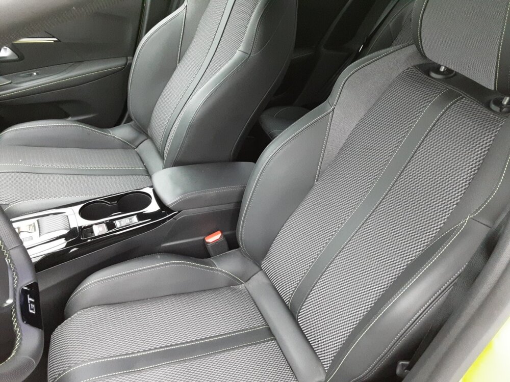 Occasion PEUGEOT 208 208 Hybrid 136 e-DCS6 - GT