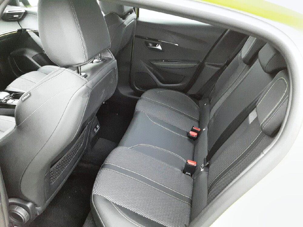 Occasion PEUGEOT 208 208 Hybrid 136 e-DCS6 - GT