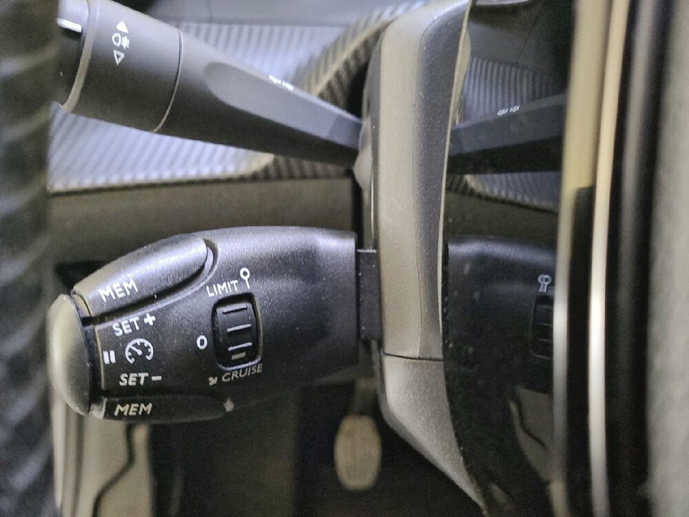 Occasion PEUGEOT 208 208 PureTech 100 S&S BVM6 - Active