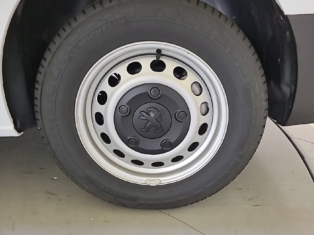 Occasion PEUGEOT Expert EXPERT FGN TOLE M ELECTRIQUE 50KWH 136CH