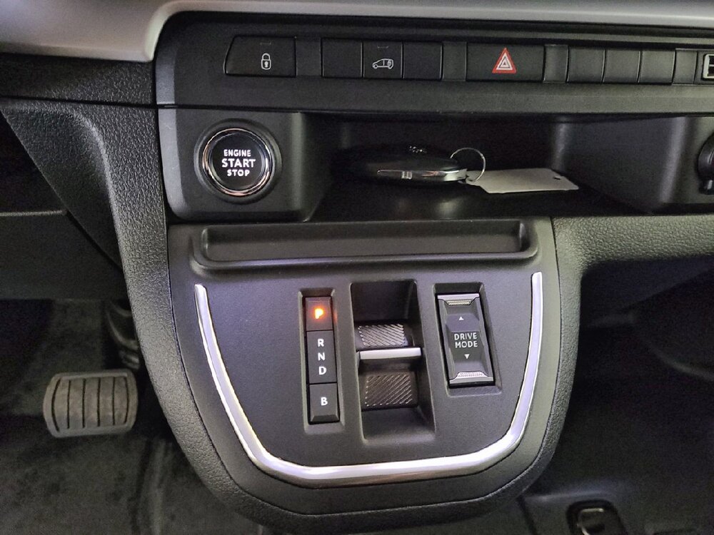 Occasion PEUGEOT Expert EXPERT FGN TOLE M ELECTRIQUE 50KWH 136CH