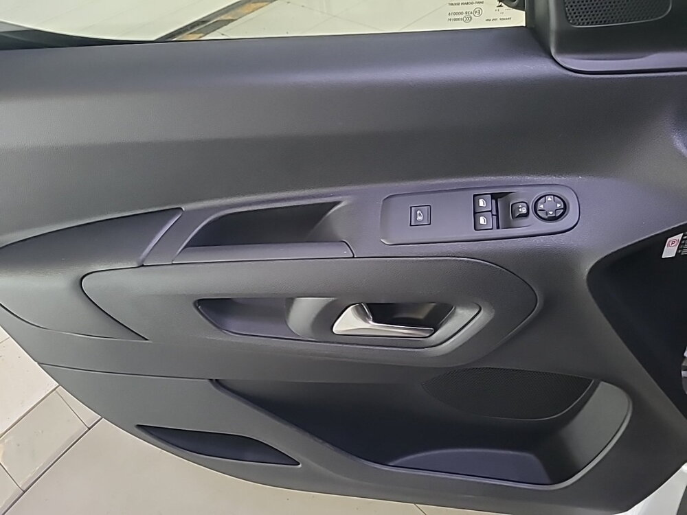 Occasion PEUGEOT Partner PARTNER FOURGON M 650 KG BLUEHDI 100 S&S BVM6