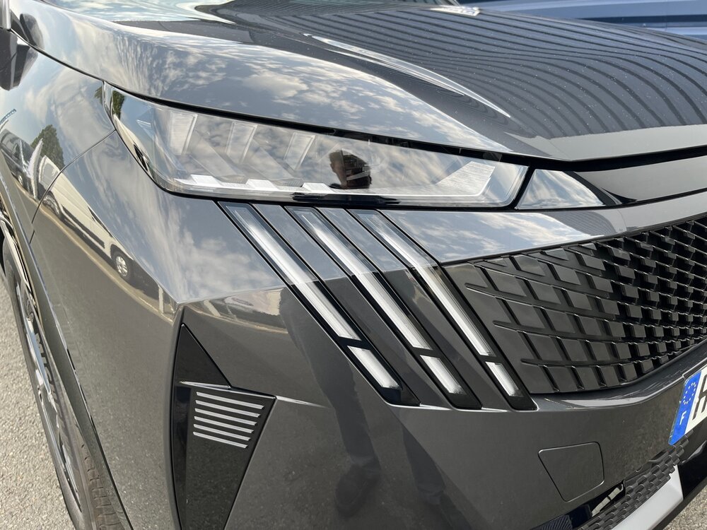 Occasion PEUGEOT 3008 3008 Electrique 73 kWh 210 ch - GT