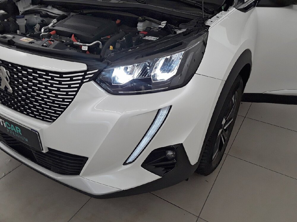 Occasion PEUGEOT 2008 2008 Electrique 136 ch - Roadtrip