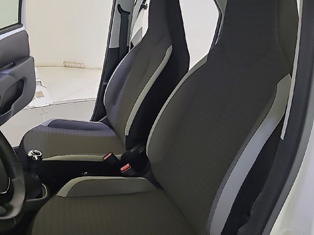 Occasion TOYOTA Aygo Aygo 1.0 VVT-i x-shift - x-play