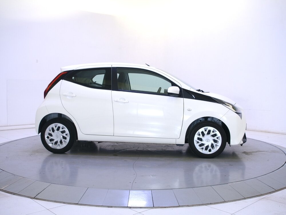 Occasion TOYOTA Aygo Aygo 1.0 VVT-i x-shift - x-play