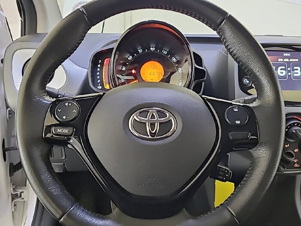 Occasion TOYOTA Aygo Aygo 1.0 VVT-i x-shift - x-play