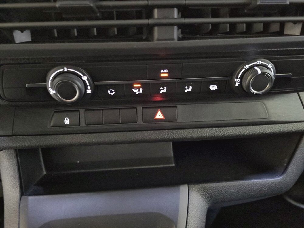 Occasion PEUGEOT Expert EXPERT CA FIXE M BLUEHDI 145 BVM6