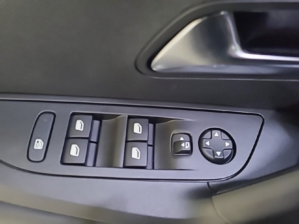 Occasion PEUGEOT 2008 2008 PureTech 130 S&S BVM6 - Allure