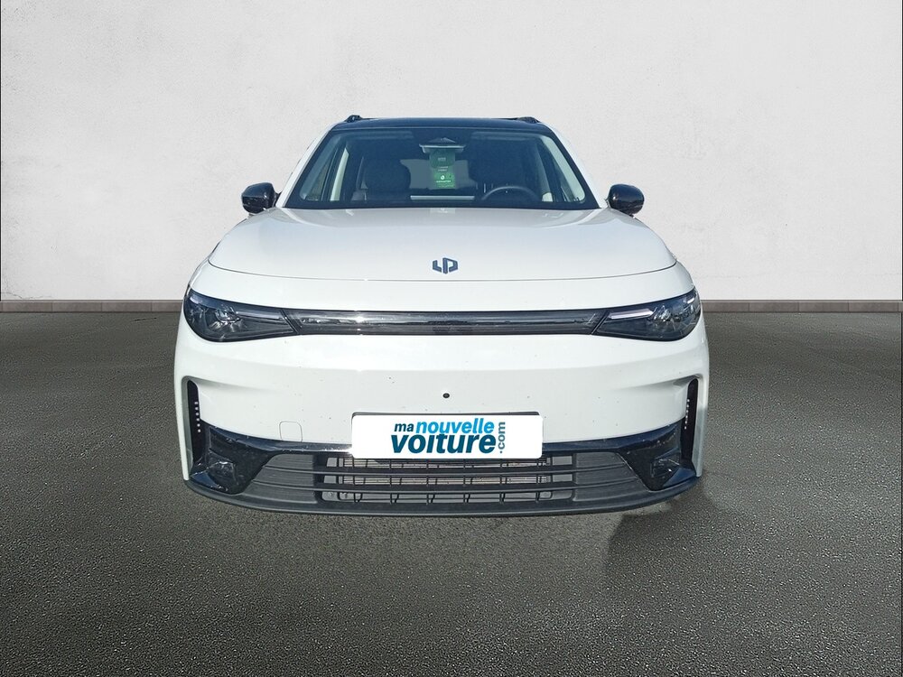 Occasion LEAPMOTOR C10 C10 REEV 28.4 kWh - 158 kW - Design