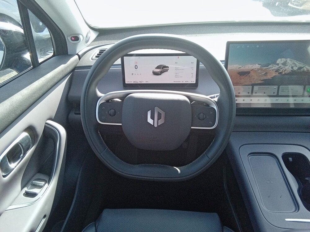 Occasion LEAPMOTOR C10 C10 REEV 28.4 kWh - 158 kW - Design